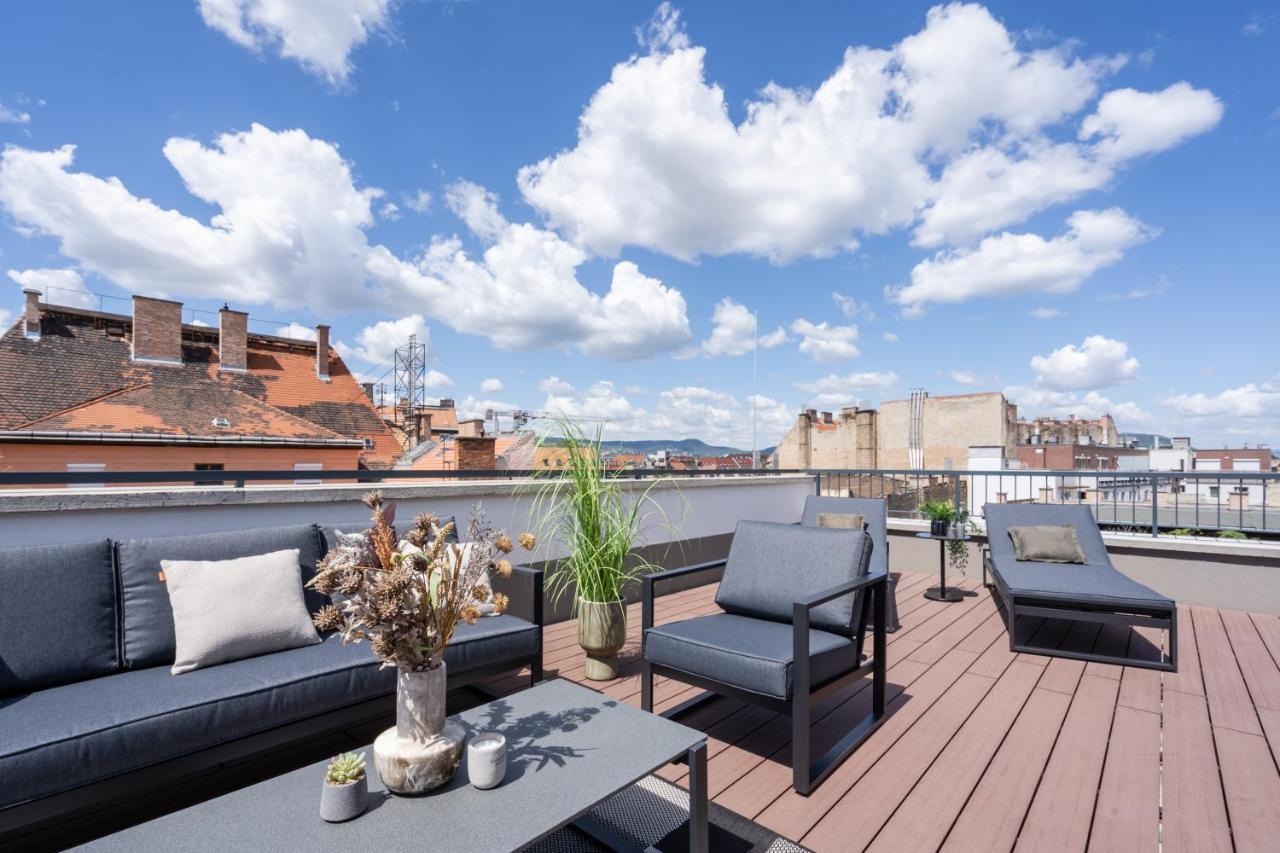 The Rose Garden Budapest Apartments Екстериор снимка