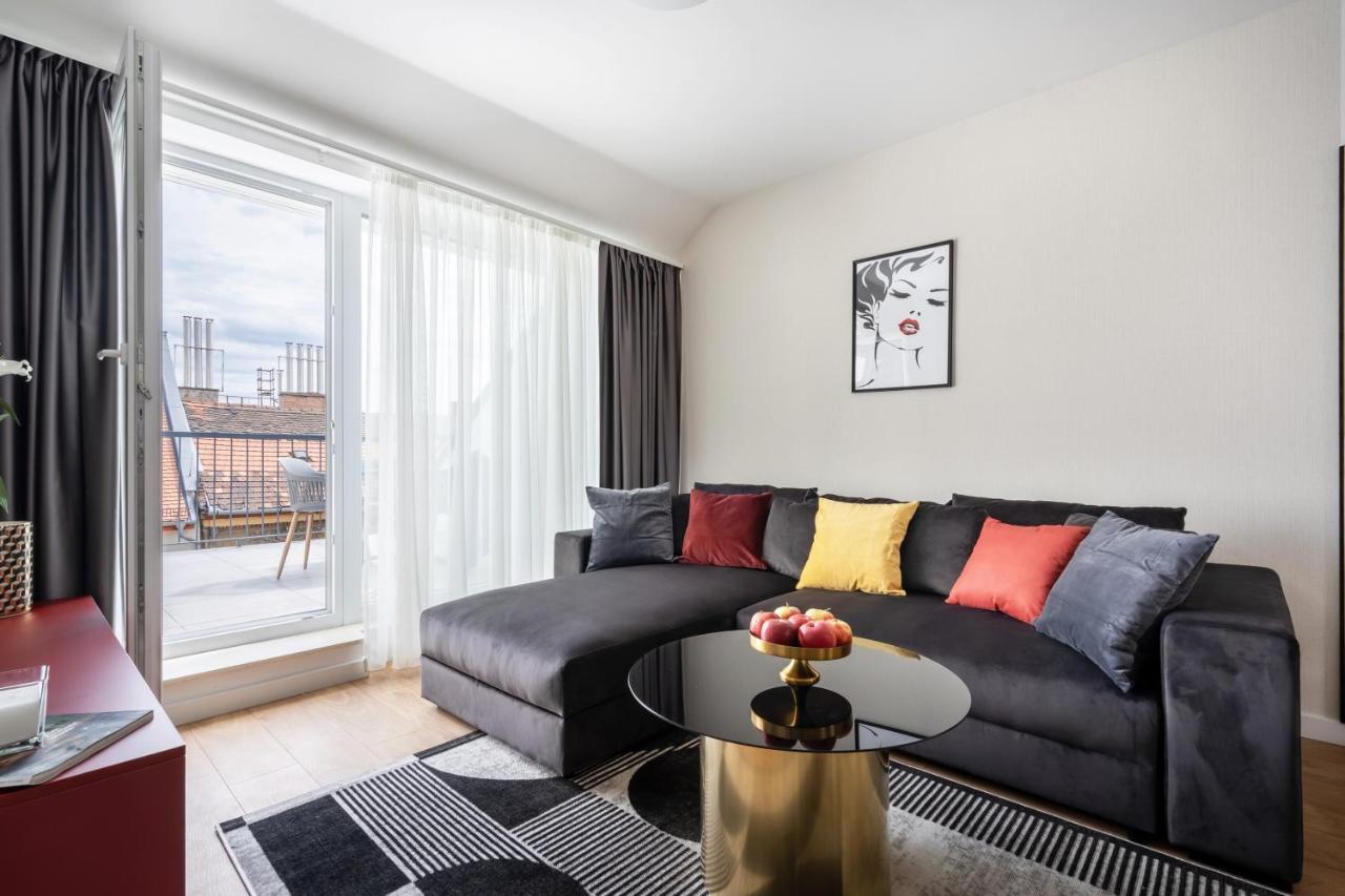 The Rose Garden Budapest Apartments Екстериор снимка