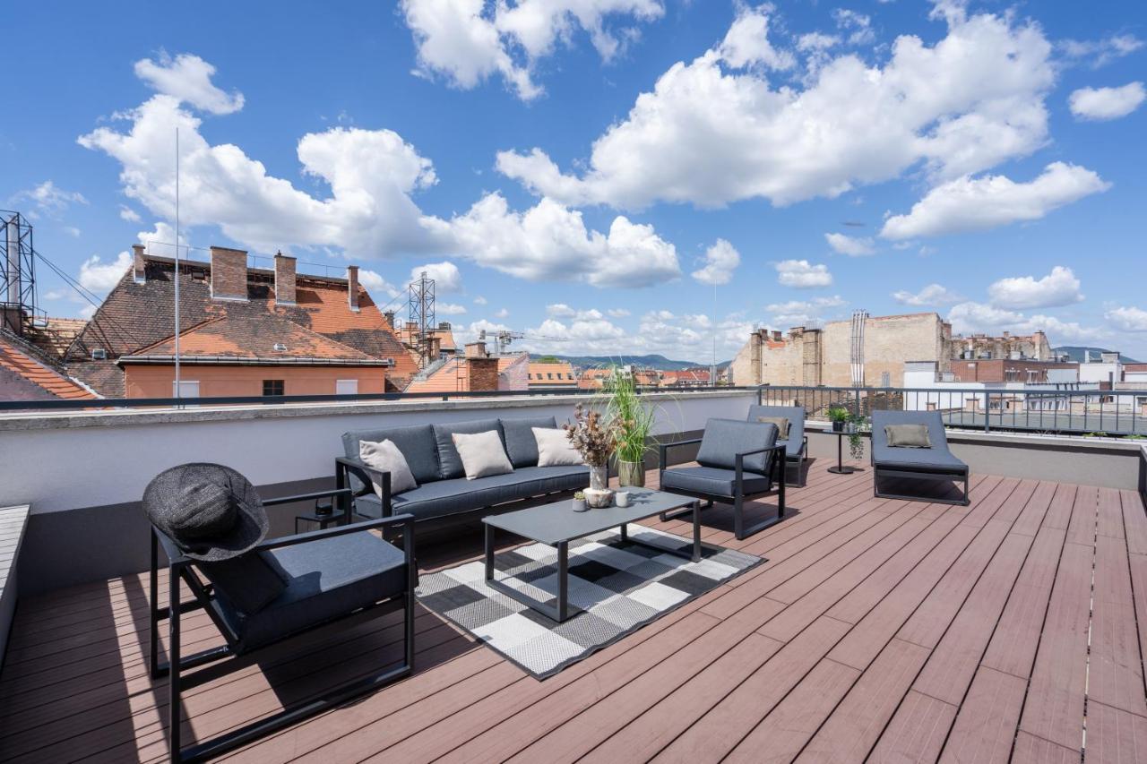 The Rose Garden Budapest Apartments Екстериор снимка