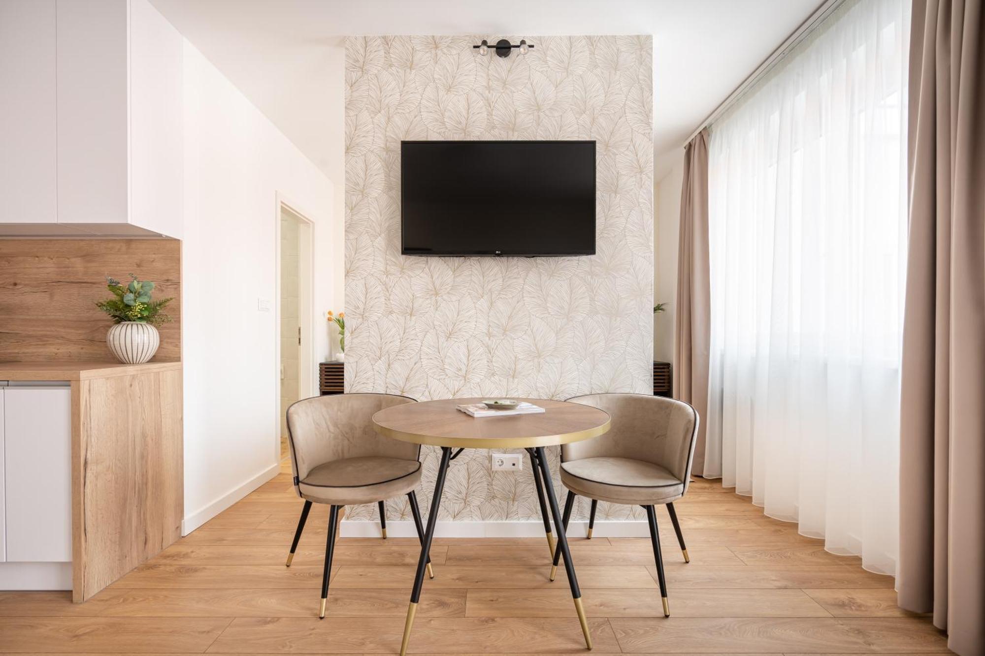 The Rose Garden Budapest Apartments Екстериор снимка