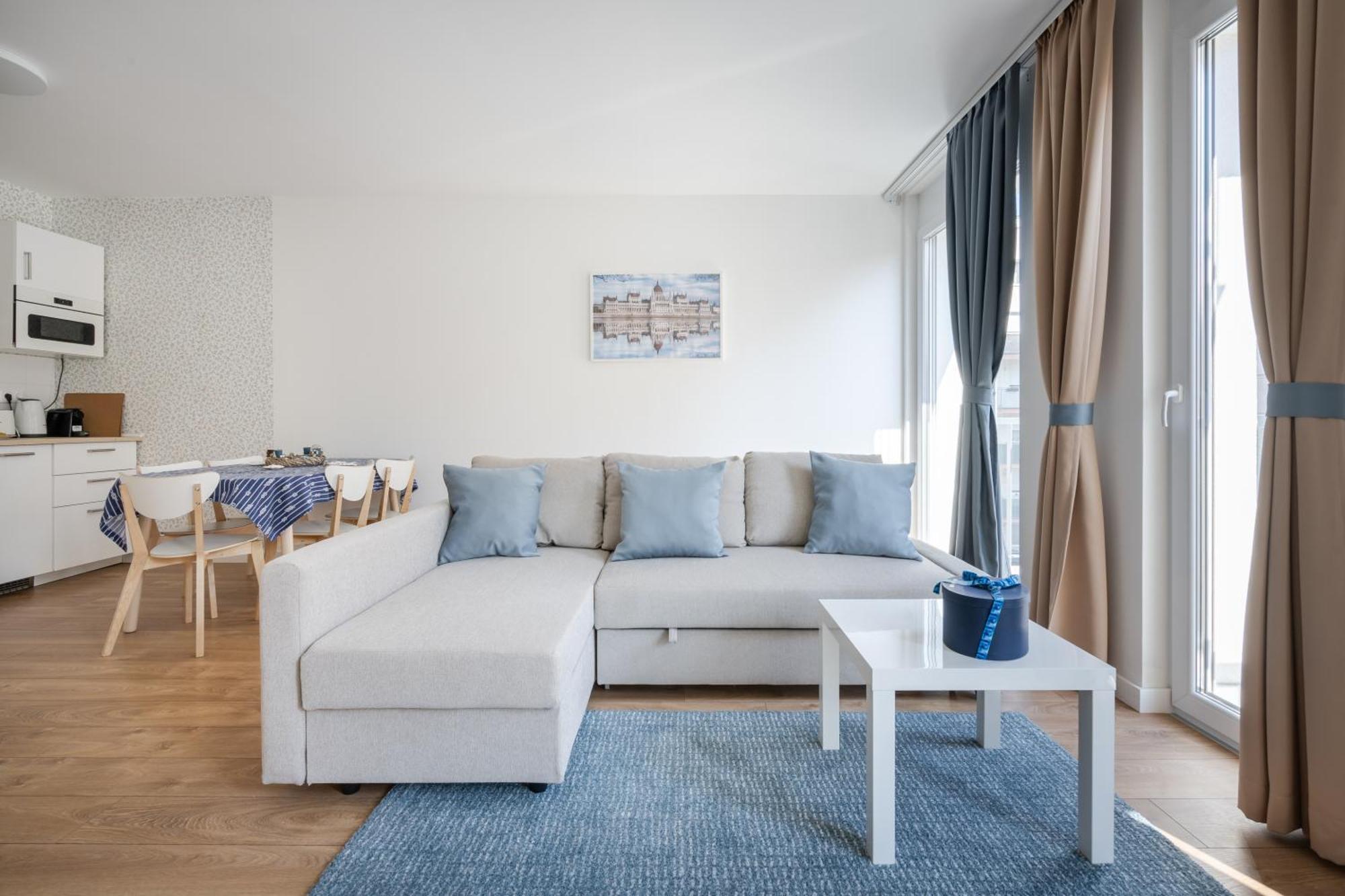 The Rose Garden Budapest Apartments Екстериор снимка